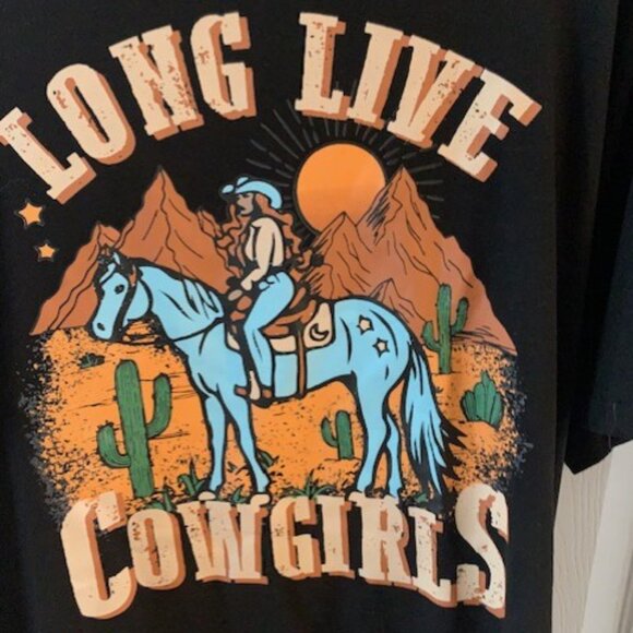 "LONG LIVE COWGIRLS" WOMENS TEE - Picture 2 of 4